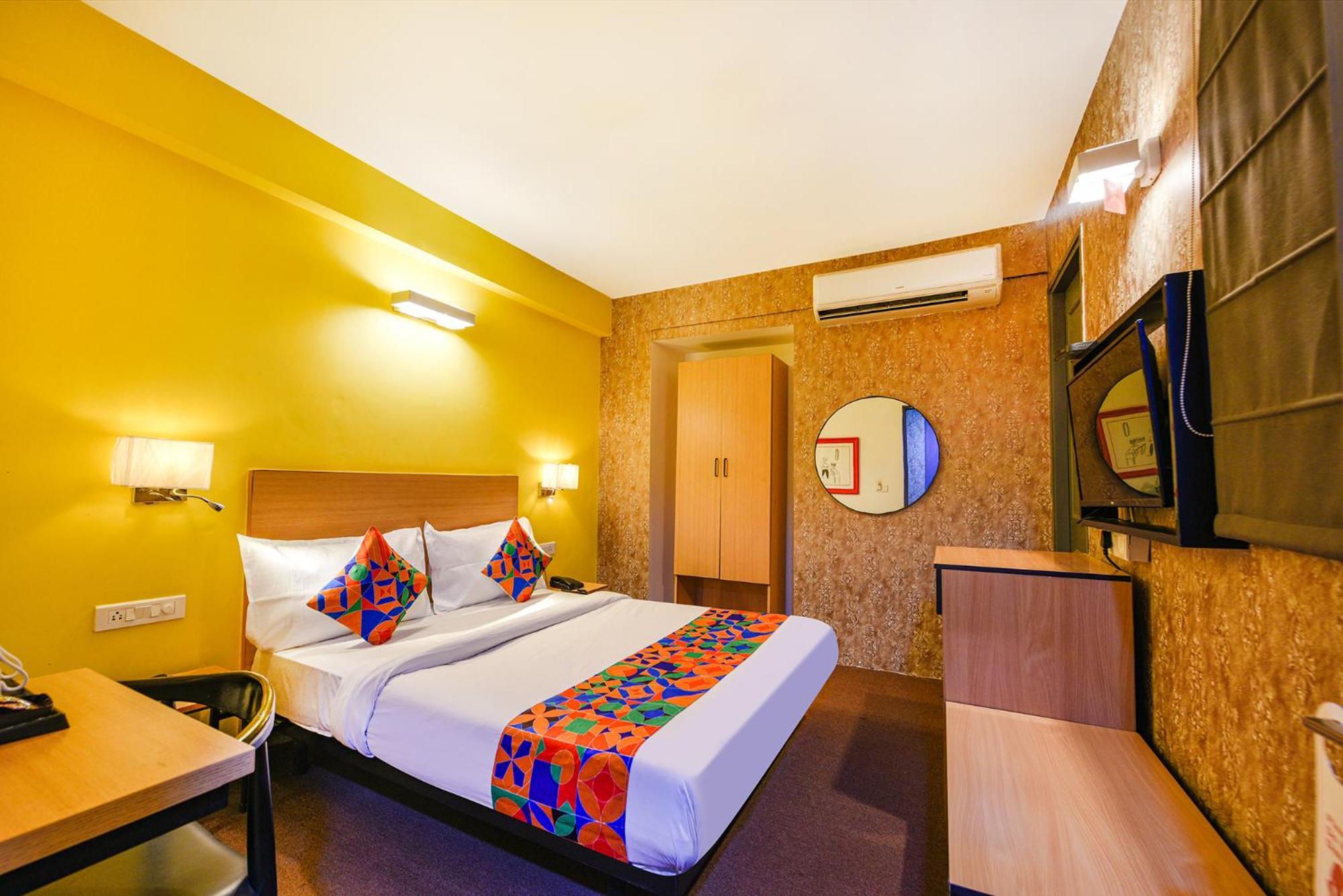 Fabhotel Old Meple Leaf Gurgaon Bagian luar foto
