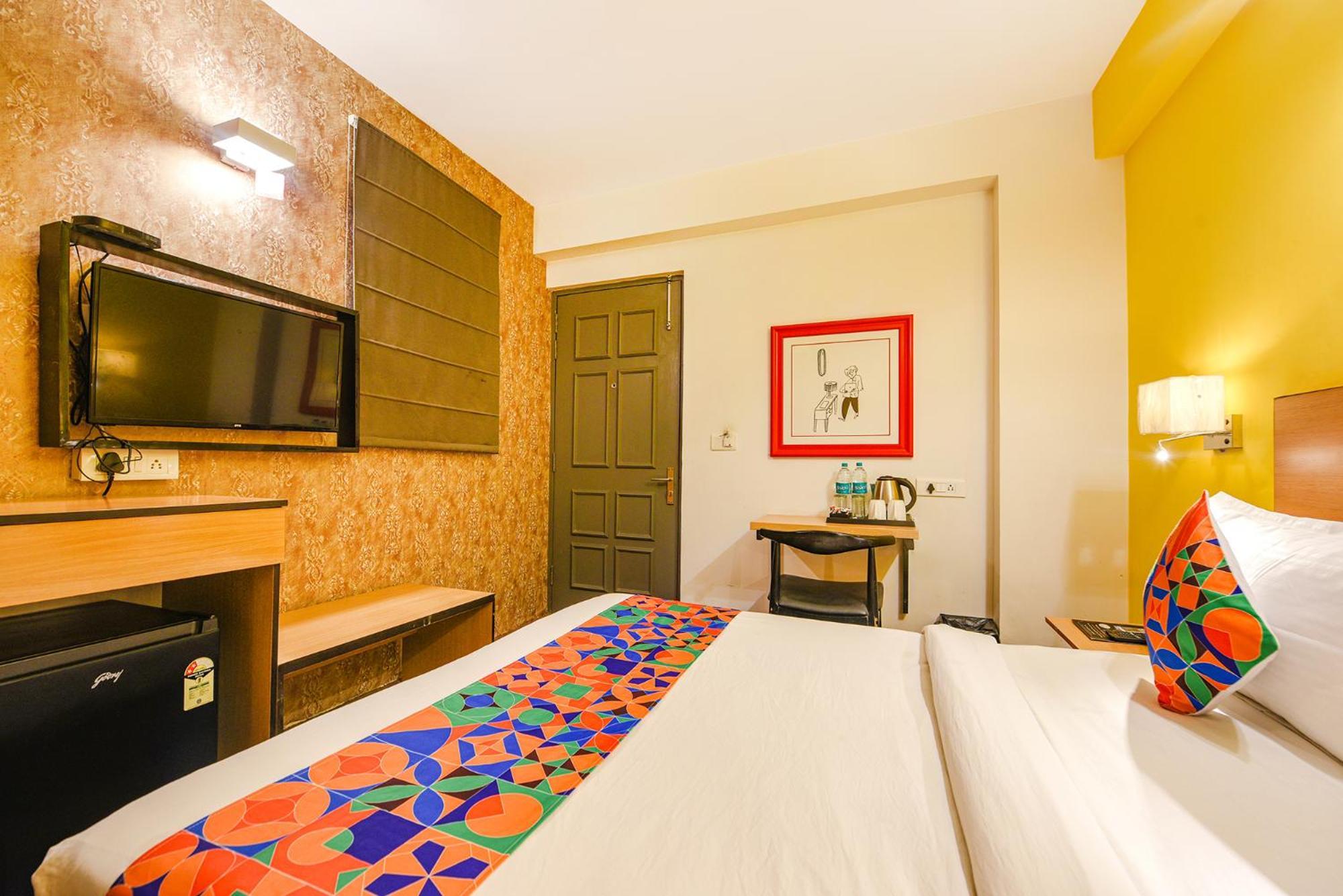 Fabhotel Old Meple Leaf Gurgaon Bagian luar foto