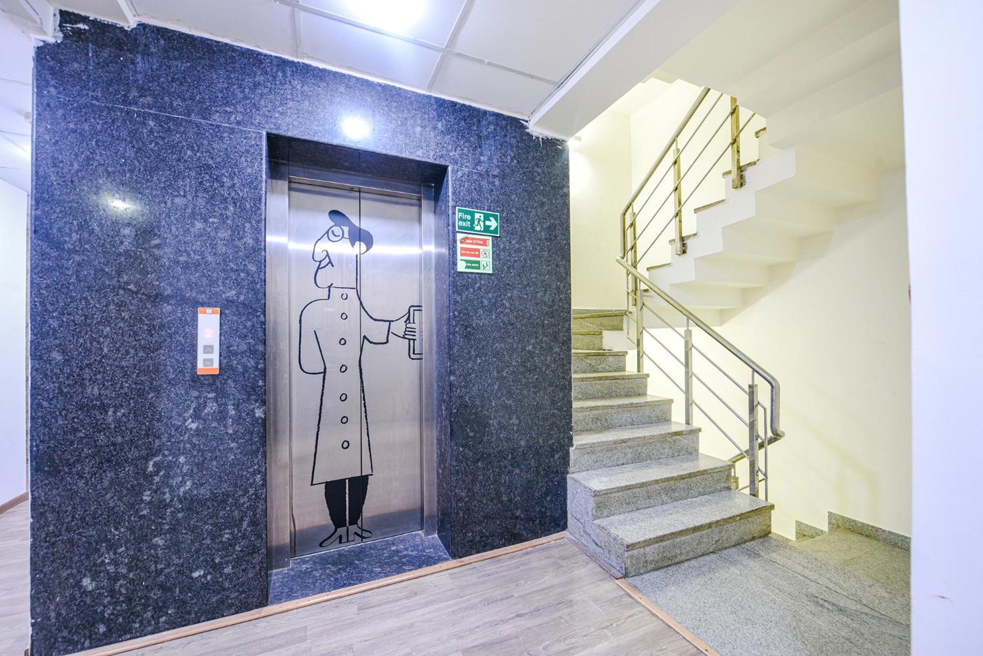 Fabhotel Old Meple Leaf Gurgaon Bagian luar foto