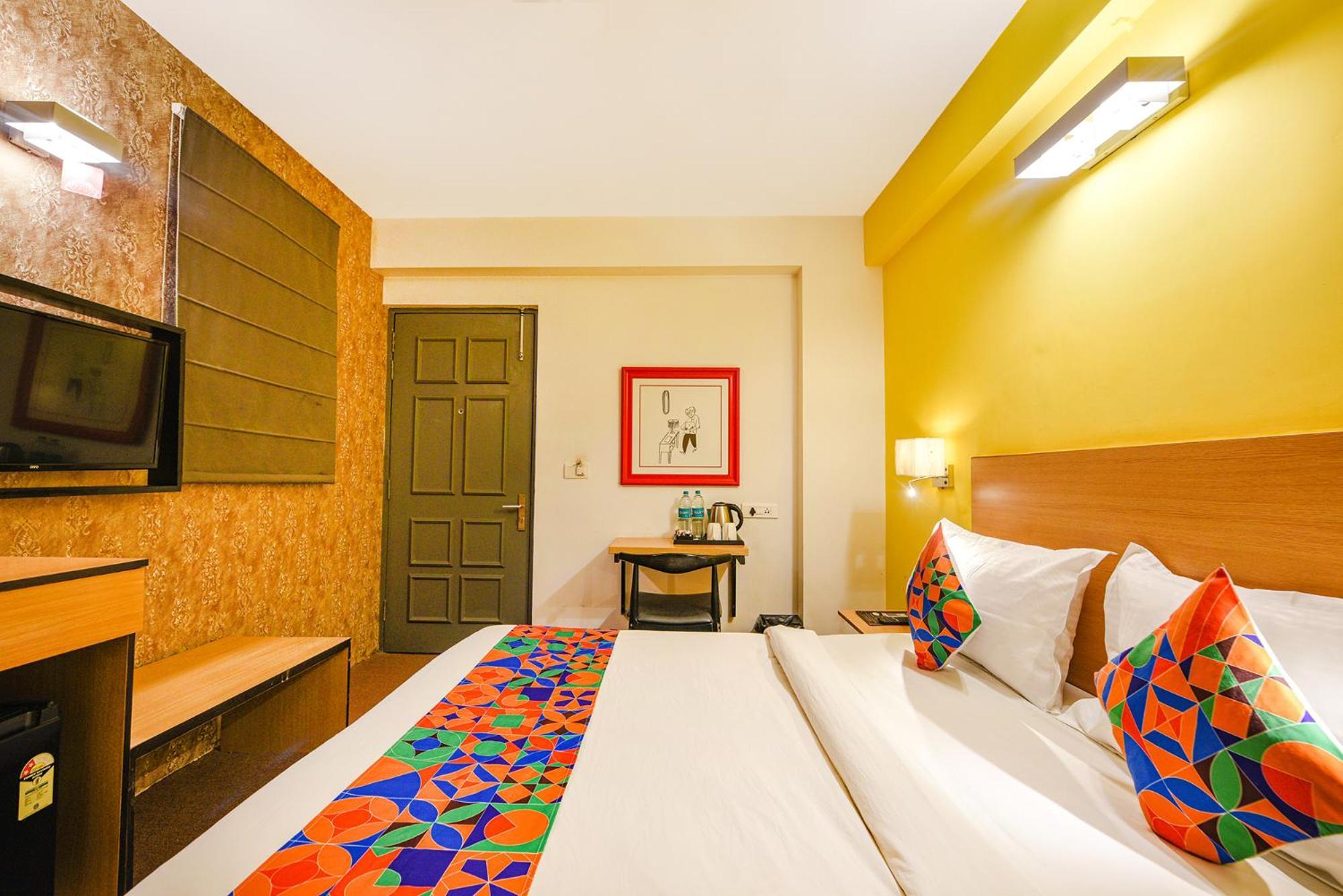 Fabhotel Old Meple Leaf Gurgaon Bagian luar foto