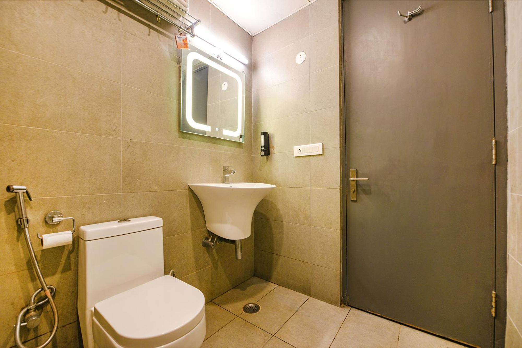 Fabhotel Old Meple Leaf Gurgaon Bagian luar foto